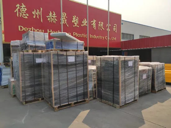 Grilles d'arbre carrées et rectangulaires et bordures d'arbre